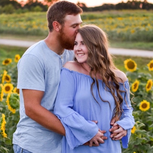 Meet your Posher, Delaney - Picture 4 of 4